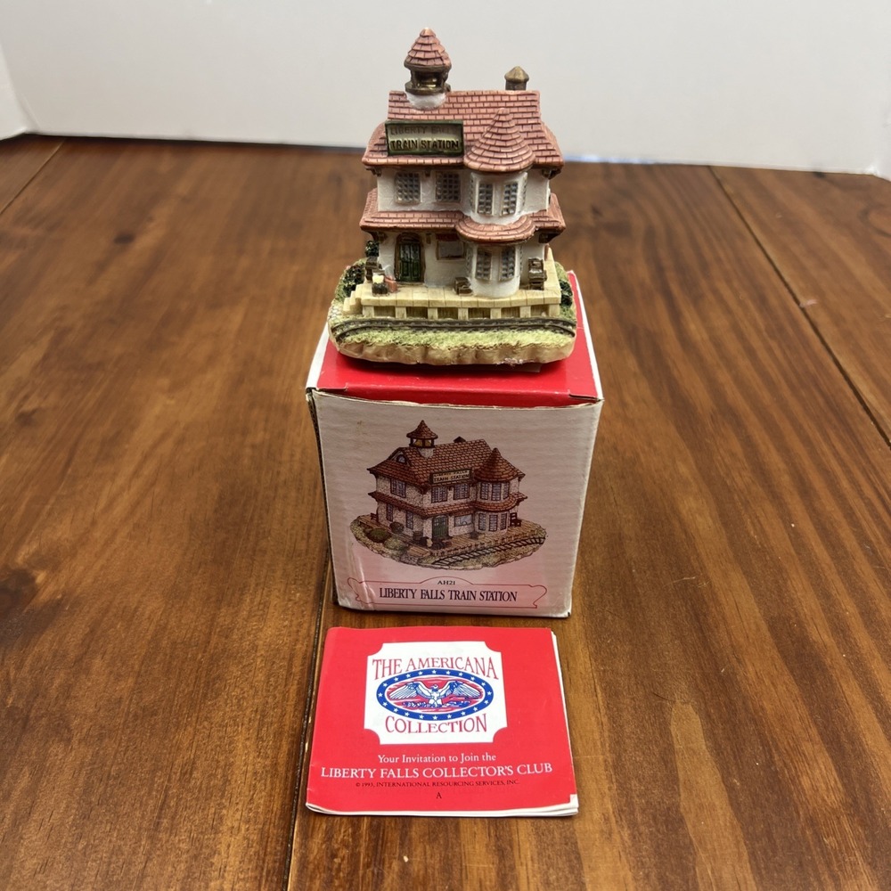 Vintage 1993 Liberty Falls Train Station Americana Collection AH21‎